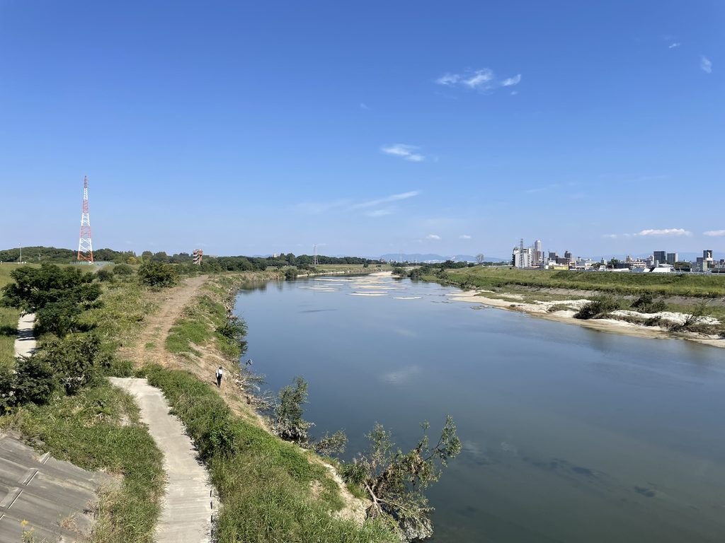 庄内川沿いに広がる景色